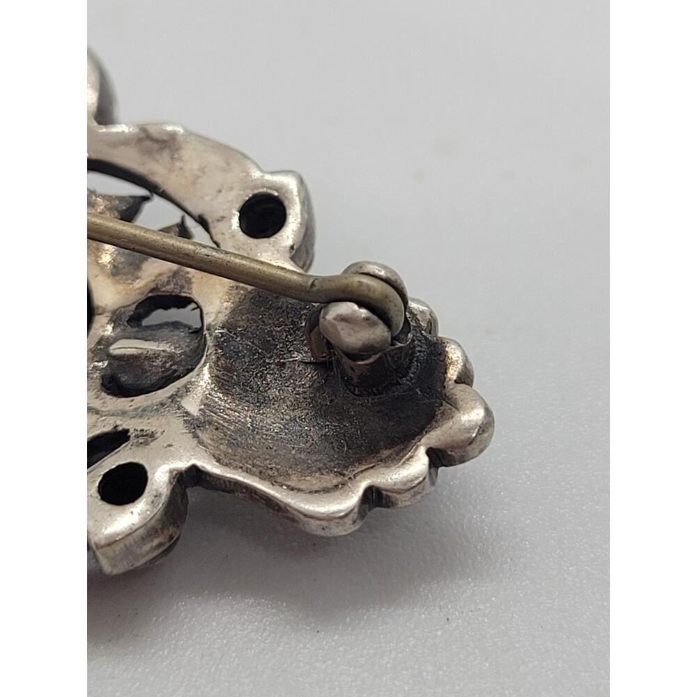 Vintage Sterling Silver Marcasite Pearl Brooch Coquette Art Deco Pin - Picture 14 of 15